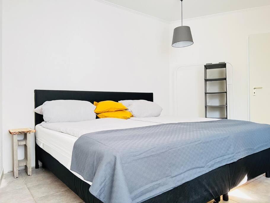 Zentrales Grosszuegiges Apartment Mit Dachterrasse! Μπόχουμ Εξωτερικό φωτογραφία